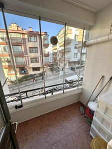 Gazeller Cadde Dibi 3. Kat Konumunda Ön Cephe Yapılı Y. Giriş!!