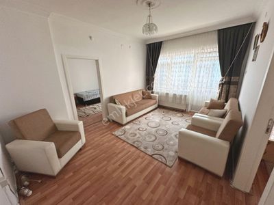 Saimekadın Tren Yakını Cadde Üzeri Full Eşyalı 2+1 Kiralık Daire