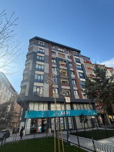 Cengiz Emlak.dan Ahmet Yesevi Caddesi Üzeri Sıfır 3+1 Kat 3 Otoparklı Daire