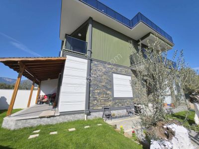 🔶tek Yetkili Mars'tan Zeytinlide Ultralüx Tasarımlı Muhteşem Genişlikte Deniz Manzaralı 4+1 Villa