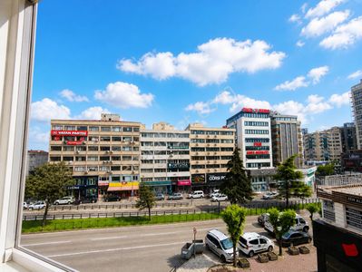 Fomara Şehreküstü'de Eşyalı Kiralık 90m² 2+1 Ofis