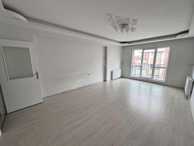 Gülveren Mahallesi Ara Katta Asansörlü Full Yapılı 3+1 Satılık