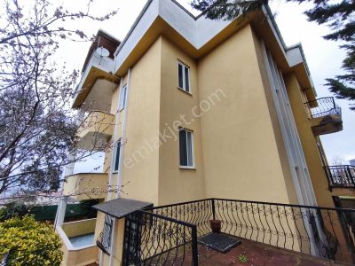 Tura Gayrimenkulden Beykoz Baklacıda Müstakil Arsalı Ev