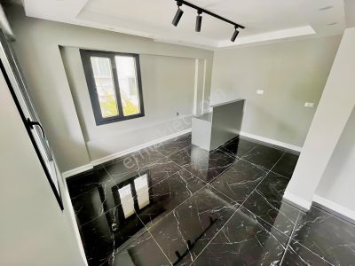 Remax Model Den Kınıklı Da 3+1 İçi Full Yenilenmiş Kiralık Daire