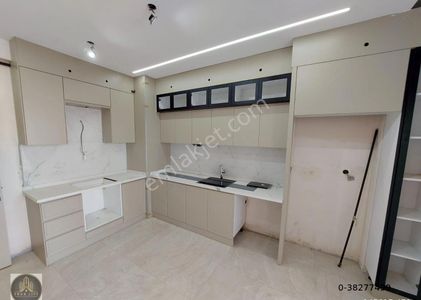 Erva Lıfedan Karahasanlı'da Ebeveyn Banyolu 2+1 Lüx Daireler