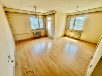 Seba'dan Gültepe Mh 2+1 95m2 Site İçerisin'de Kiralık 3.katdaire