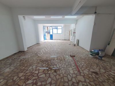 Yenibosna Çobançeşeme De Kiralık Dükkan