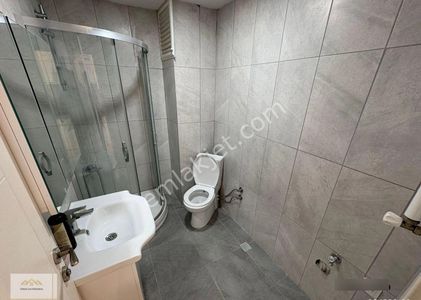 Yeditepe Üniversitesi Alt Kapı Karşısı | Yeni Binada 1+1 Boş