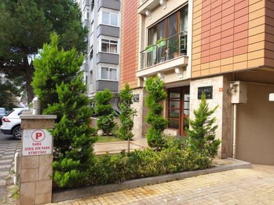 Erenköy Tüccarbaşında Lux Prestijli Ve Geniş 4+1katta Tek Daire