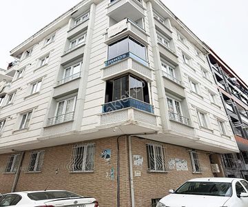 Bağlarçeşme'de Tek Daire Üzeri Çift Balkonlu 3+1 145m² Daire