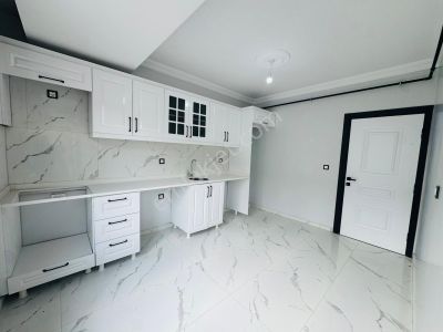 Mer-pa İnş.kızılpınar Kapalı Pazar Cok Yakın/ İskanlı Sıfır 2+1