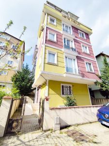 Mertcan'dan Cumhuriyet Mah. İskanlı 1,5 + 1 Ters Dubleks Daire