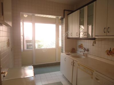Aydınlıkevlerde 3+1 Kiralık Daire Gizem Emlaktan