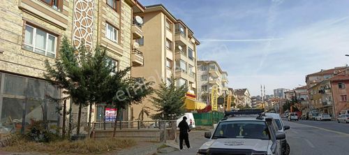 Mamak Dereboyu Caddesinde 175 M2 Satılık Dükkan