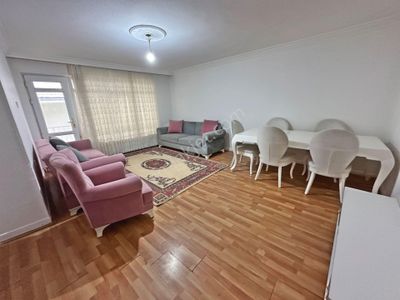 Saimekadın Mahallesinde Bağımsız Salon Full Eşyalı 2+1 Kiralık