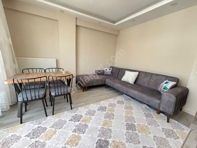 Zeki Emlak'tan Manisa Muradiye Mahallesinde 2+1 Eşyalı Kiralık Daire