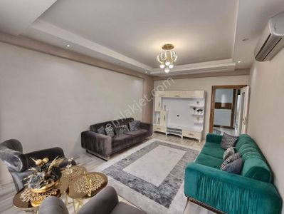 4+1 Satılık Lüks Daire Bağcılar Şatopark Ve Yenihal Civarı