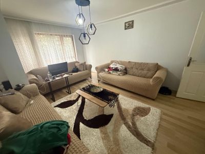 Altındağ - Beşikkaya Mah. Muradiye Lisesi Arkasında Altı Dolu 2+1 Satılık Daire !!