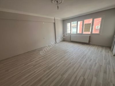 Acill Buca Uçanyol Kavşağı Yanı Çamlık Mah.de 2+1 110m2 Dgazlı Arakat Full Bakımlı Kiralıkdaire