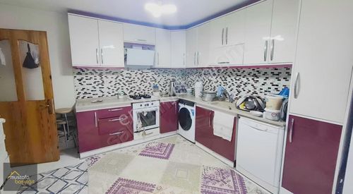 Mustafa Başyiğit Emlaktan 663 M2 Arsa İçerisin De