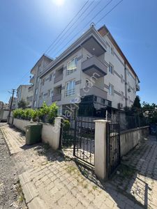 Emek Emlak'tan Mimar Sinan Mah.de Kiralık Arakat 3+1 Yeni Daire