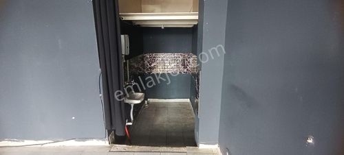 Fuzuli Caddesinde Kiralık Dükkan Zirvevip Gayrimenkulden