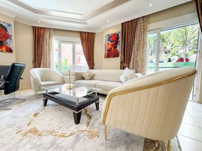 Alanya Gullerpınarı Satılık 2+1 Modern Site İçinde Daire