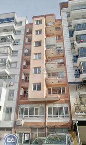 Yunusemre Mahallesinde 8 Eylül Caddesinde Asansörlü 3+1