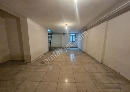 Bağcılarda Kaçırılmayacak Fırsat! 180m² Çift Katlı Dükkan