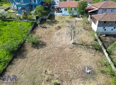 1.379 M² Arsa İçerisinde Müstakil Ev !