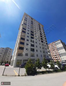 Talas Mevlanada 187m2 3+1 Kiralik Daire