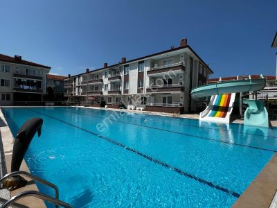 Herkesin Hayran Kaldığı Site ^^karanfil^^de Havuz Cephe &ara Kat