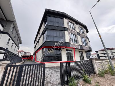 Çorum Özejder Sosyal Bilimler Lisesi Yanında Kiralık 2+0 Daire