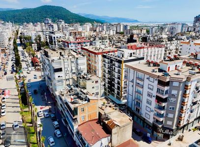 Meydan Mah.de Kira Getirili Geniş 3+1 Satılık Daire