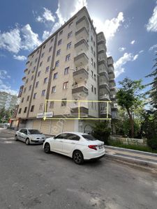 Taha Emlak Tan Yeni Yol Cuma Pazarı Girişinde Satılık 3+1 Daire