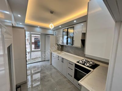 Es-astan Selçukluda Ultra Lüks Yapılı Bağımsız Satılık Daire