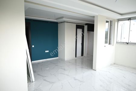 Üstünkent'ten Çiftlikköy'de Üniversite Hastane Yanı Kiralık 3+1