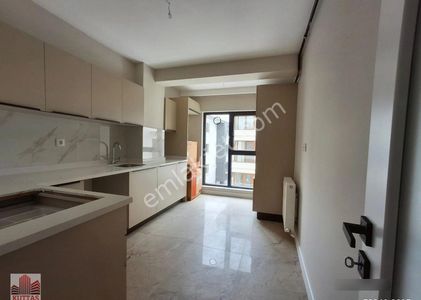 Kazakistan Cad. Üzeri, 2+1, 70 M2, Kapalı Otoparklı