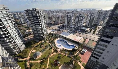Erdemli Merkezde Bahçesehir Site İçerisi 3+1 Daire Acil Fiyatlı