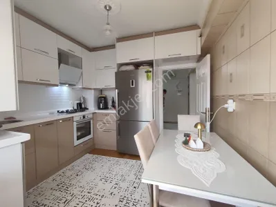 Yılmaz Gayrimenkulden Ultra Lüks Ful Yapılı Kacırılmayacak 3+1 Fırsat Dairesi