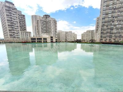 Cadde34'den Beykent Metrobüsün Dibinde Full Konsept Sitede Büyük Tip 135 M2 2.5+1 Satılık Arakat!!!