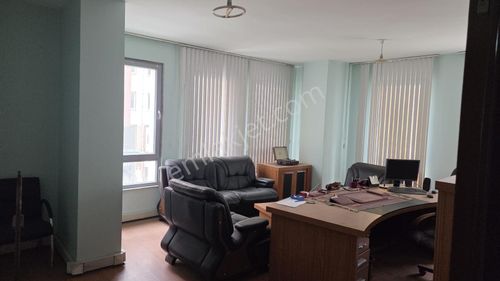 Sahibinden Acil Satılık 3+1 Büro Asansörlü