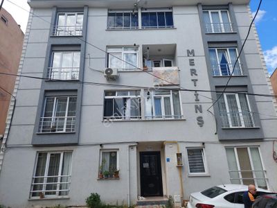 Çınarlıda Satılık İskanlı 2+1 Daire