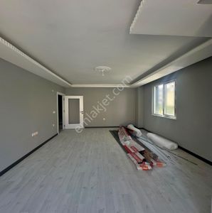 Kod 5405 Yunus Emre Mah Yerden Isıtma Sistemli Arakat 2+1 Daire