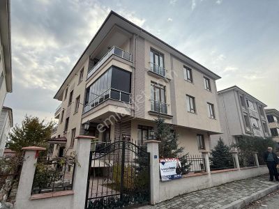 Remaxdem'den Cumhuriyet Mahallesi 3+1 Kiralık Daire