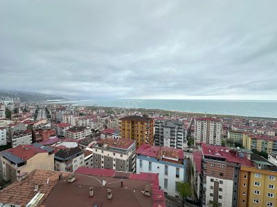Aydınlıkevler'de Deniz Manzaralı Asansör'lü 2+1 Kiralık Daire