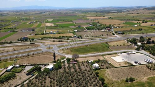 Solemio Karşısında Yol Kenarı 3841m2 Satılık Tarla