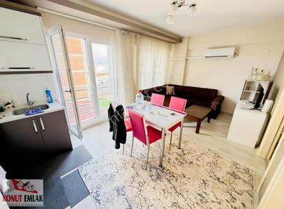 Konut Emlaktan Sümerde Cadde Üzeri 1+1 Eşyalı Kiralık Daire