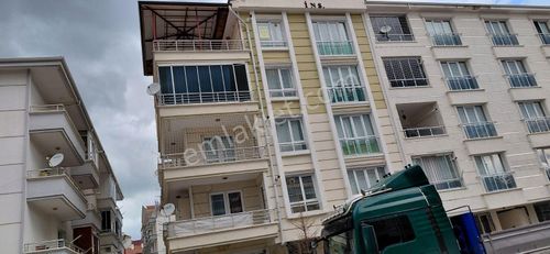 Etimesgut İstasyon Mah. Mobleli Kiralık 2+1 Daire