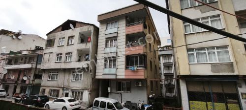 Kağıthane Metrosuna Yürüme Mesafesinde 3+1 Satılık Kat Mülkşyetli Daire